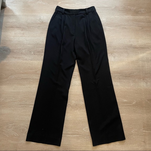 Favorite Daughter The Favorite Pant in Black 8 EUC Pleated Trouser - Picture 4 of 16